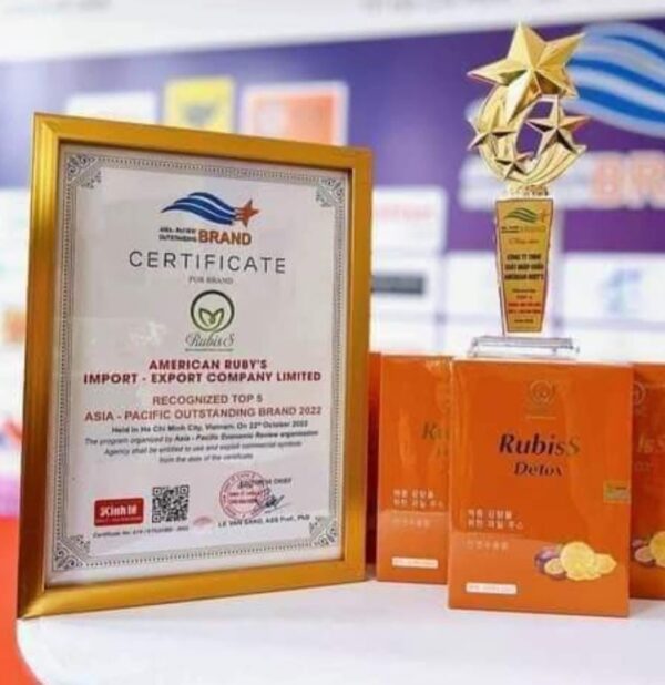 Jugo detox Rubiss piña maracuyá para adelgazar rápido