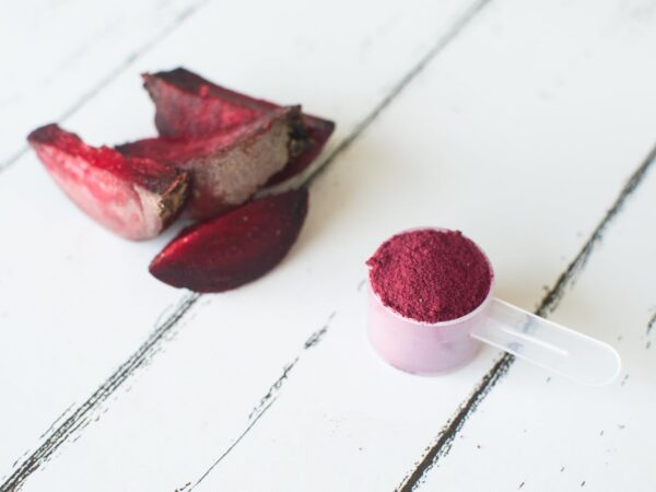 Remolacha organica raíz entera polvo