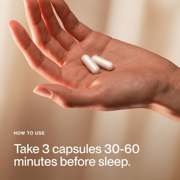 Frasco de Momentous Magtein con etiqueta