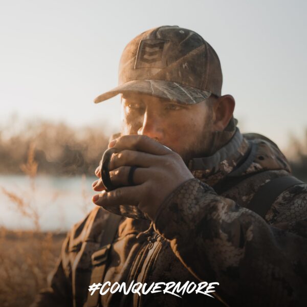 Version 1.0.0 Vaso con bebida MTN OPS Ignite café nootrópico sabor caramelo salado