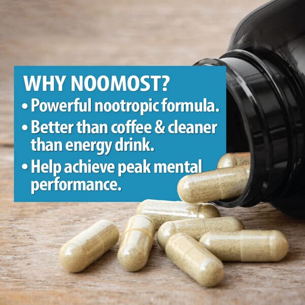 Caja externa de NooMost en estante