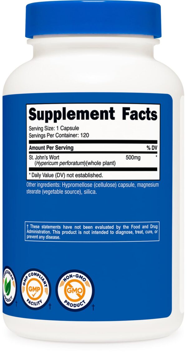 Cápsulas Hierba San Juan Nutricost sobre fondo blanco