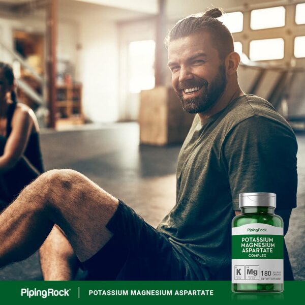 Etiqueta frontal Piping Rock