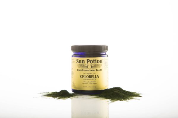 Pote de polvo de chlorella Sun Potion 111 gramos