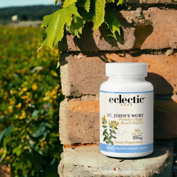 Producto natural Hierba de San Juan ECLECTIC INSTITUTE