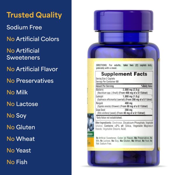 Envase Puritan's Pride Arandano Eyebright sobre fondo blanco