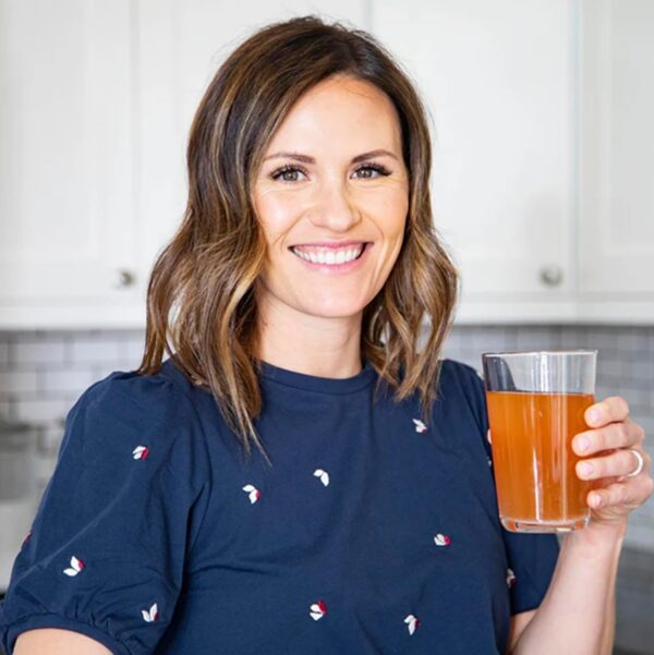 Frasco mostrado con el tamaño 7.6 onzas