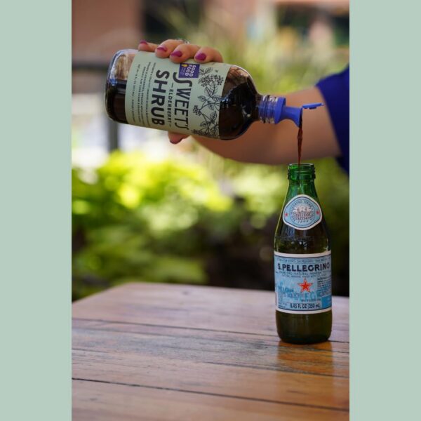 Shrub orgánico Sweet's vinagre de sidra con saúco y jengibre