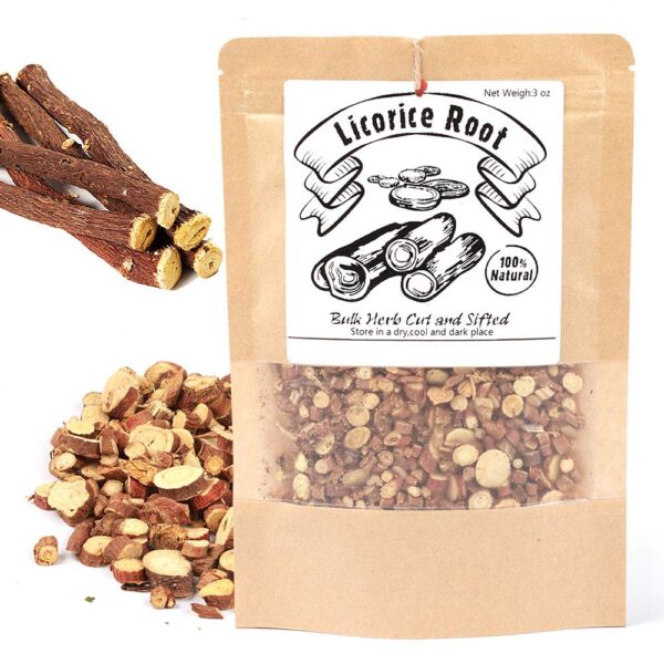 Té de raíz de regaliz servido en taza blanca