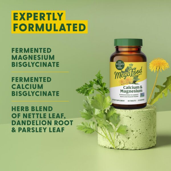 Vista lateral envase suplemento MegaFood calcio magnesio