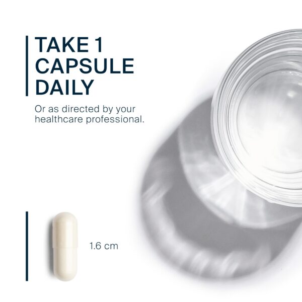 Frasco de vitamina D3 en estante